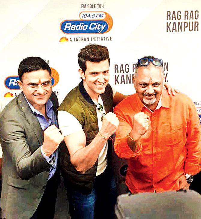 (From left) Programming head Kartik Kalla, Hrithik Roshan and Radio City CEO Abraham Thomas