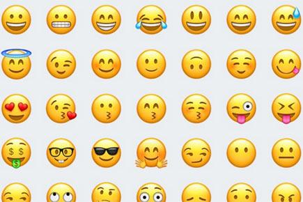 WhatsApp users unhappy with new emojis; lash out on Twitter