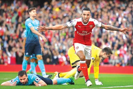EPL: Chelsea cruise, Arsenal rule at the top