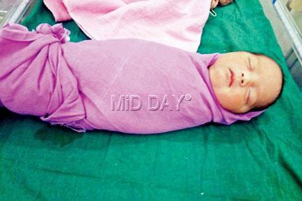 Shocking! Infant found abandoned near mangroves in Vasai