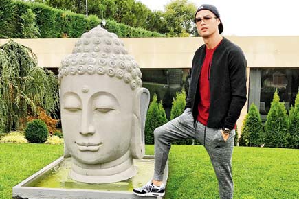 Oh God! Cristiano Ronaldo trolled for Instagram pic with Buddha statue