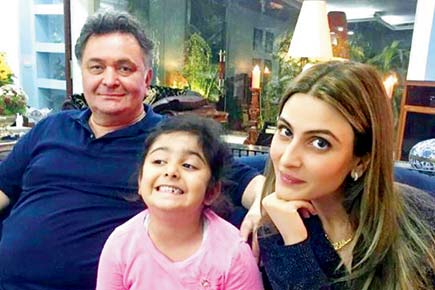 Check this Rishi Kapoor's adorable picture with granddaughter Samara