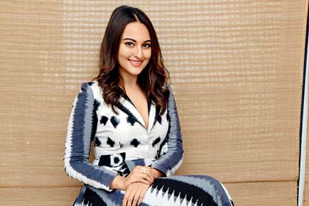 Sonakshi Sinha on sharing stage with Coldplay's Chris Martin next month