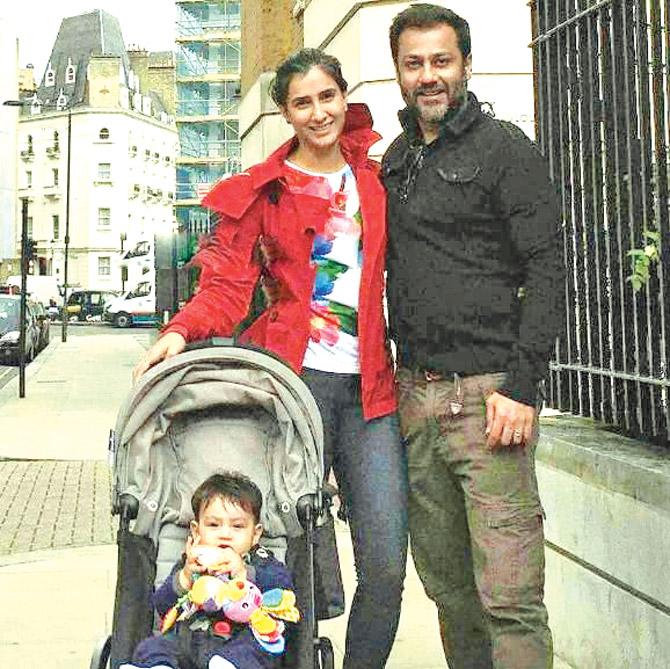 Abhishek Kapoor with wife Pragya and son Isana