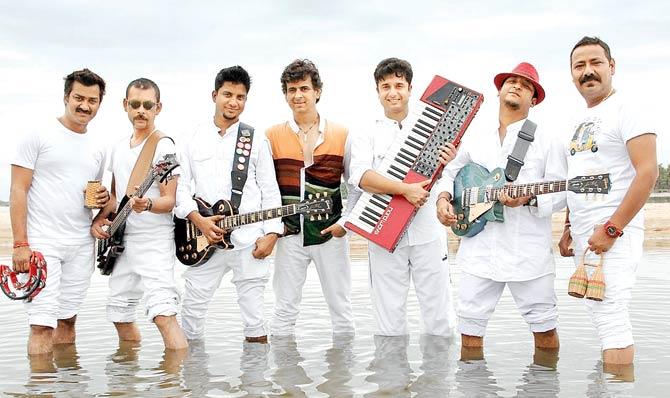The team of Euphoria led by Palash Sen (fourth from left)