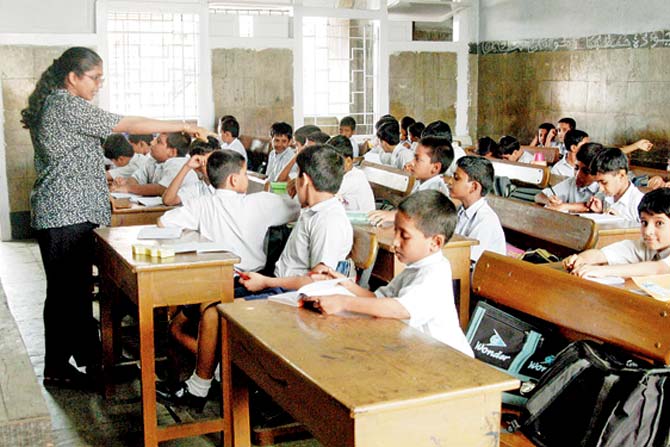 Maharashtra school kids could repeat class if they fail exam
