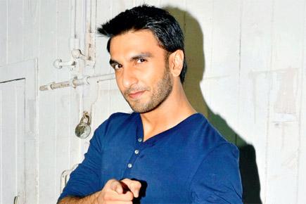 Who was the girl Ranveer Singh was trying to hide from paparazzi?