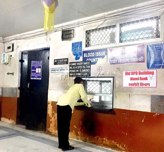 The blood bank at Sion hospital. Pic/Shadab Khan