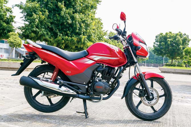 The Achiever is simple and low on stickers, lending it a more serious, commuter-esque look. Pics/Aditya Dhiwar