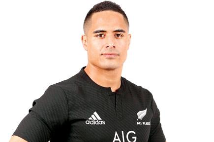 NZ All Blacks drop Aaron Smith over toilet tryst with a woman at airport
