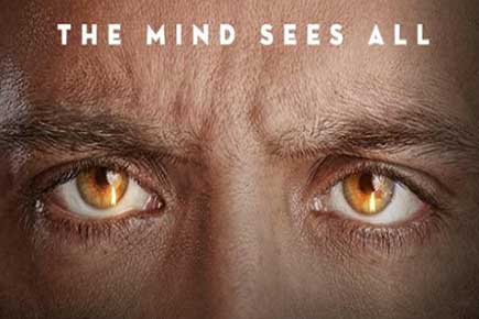 'Aaj Ka Star Punch': Hrithik's intriguing voice in 'Kaabil' teaser 