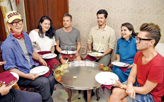 Anupama Chopra (in blue) and other judges of a city film fest enjoy a nine-course Bohri dining experience in Colaba. Pic/Shadab Khan