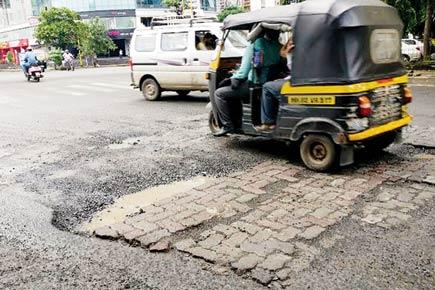 Mumbai: Potholes, hawkers the bane of R Central Ward