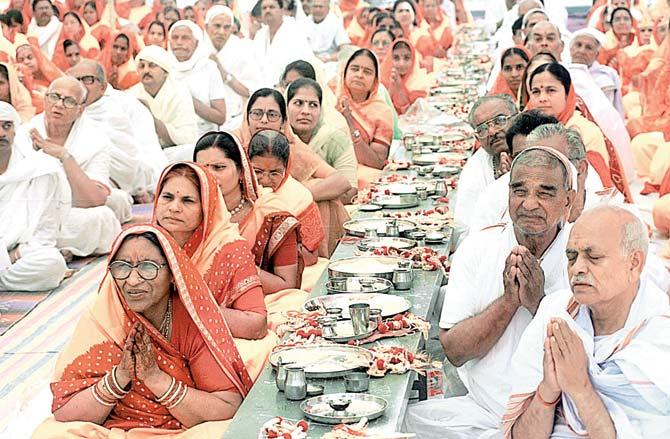 Jain community members perform a Maha Yagna in Bhopal. Jain teen Aradhana died earlier this month after fasting for 68 days during the holy period of Chaumasa. The fast was meant to usher in good fortune for the family. Pic/AFP