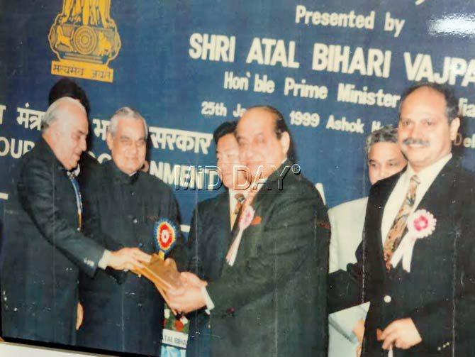 Then PM Atal Bihari Vajpayee awards owner PL Lamba (centre) and Noel D’Souza (extreme right) for the Best Restaurant In the Western Region (1997–98) at National Tourism Awards presented by Government of India