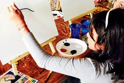 Paint, drink and socialise at this event in Mumbai