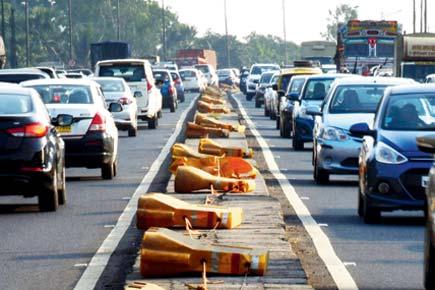 MMRDA's yellow plastic barricades in bad shape in less than a month
