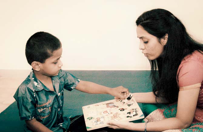 A representational picture of an Ummeed counsellor interacting with a child. Ummeed has been using Narrative Therapy, developed in the 1980s by David Epston and Michael White, for the last 10 years