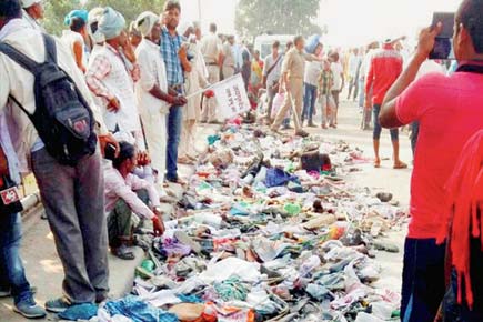 24 killed, over 60 injured in Varanasi stampede