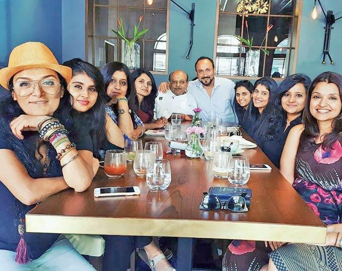 The group of Voguettes