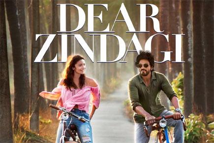 Shah Rukh Khan and Alia Bhatt's 'Dear Zindagi' first look poster out!