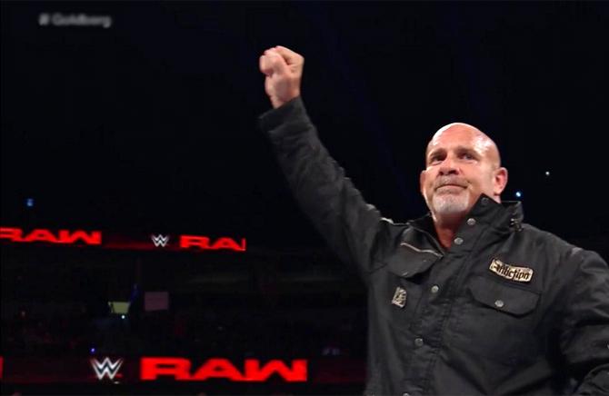 Goldberg returns to RAW