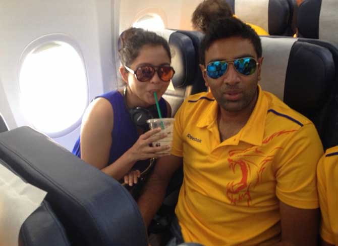 Ravichandran Ashwin and his wife Prithi