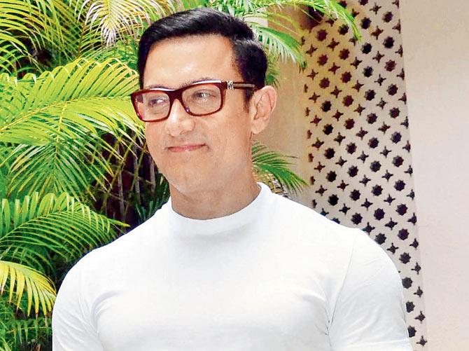 Aamir Khan turns down role of Sunil Dutt