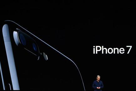 Technology: Apple unveils iPhone 7 and 7 plus