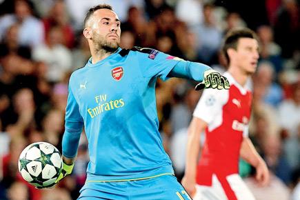 Champions League: Wenger lauds goalkeeper David Ospina after PSG draw