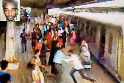 Drunken man attacks motorman, stalls Vashi-bound local train