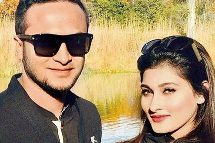 Cricketer Shakib, wife escape helicopter crash