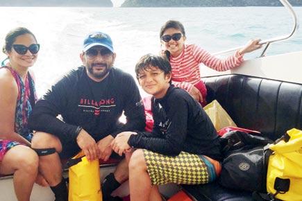Arshad Warsi enjoys family time with wife and kids at Thailand