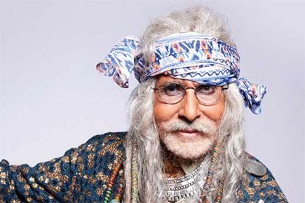 Amitabh Bachchan unveils his new look!