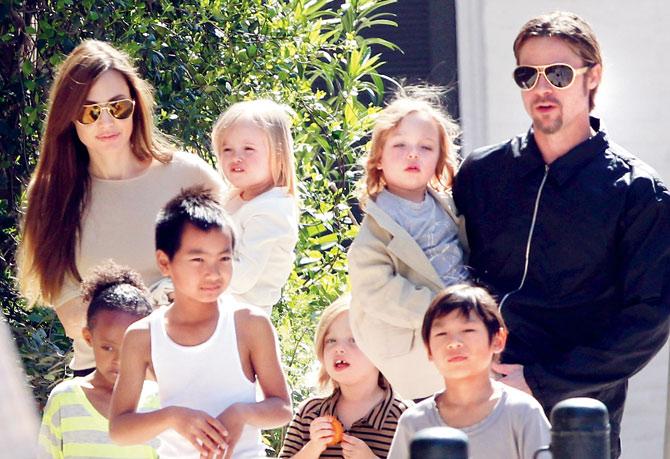 Pitt and Jolie with their kids, Maddox, Pax, Zahara Shiloh and twins Knox Jolie-Pitt and Vivienne