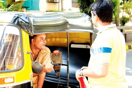Three youths assaulted by auto driver in Mumbai