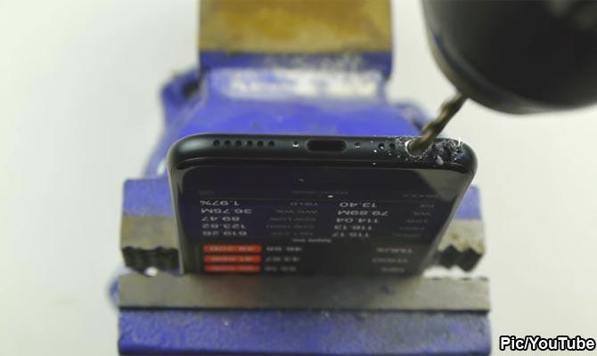 iPhone 7 drilling