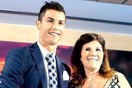 Cristiano Ronaldo's mother jumps to his support in substitute row