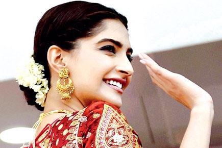 Sonam Kapoor dazzles in sari at an event in Chennai