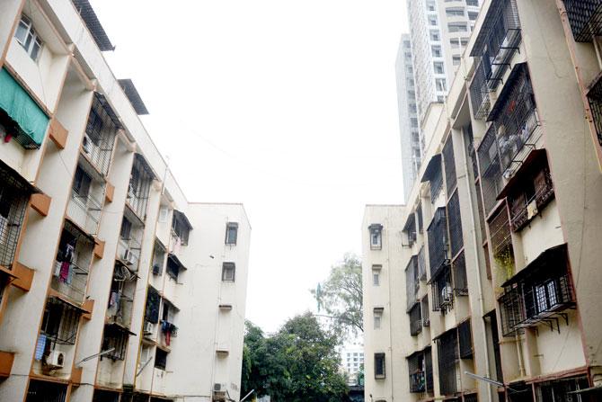 The Yogi Nagar complex in Borivli. Pic/Sneha Kharabe 