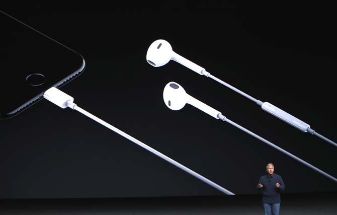 iPhone 7 headphone jack