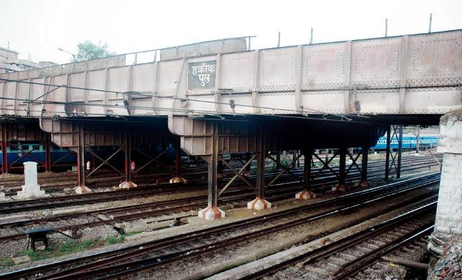 Many people have been crossing the tracks after Hancock Bridge was demolished, to save themselves a 7 km detour