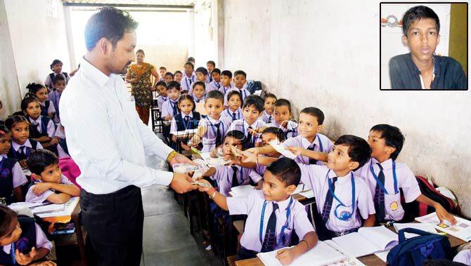Children hand over money to their teacher after the management of SS Vidyalaya High School decided to give financial aid to its student Dipesh Singh (inset). Pic/Nimesh Dave