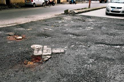 Mumbai: Heavy rains wash out PWD's pothole repair plans on WEH
