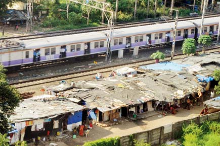Western Railway to raze encroachments around railway tracks