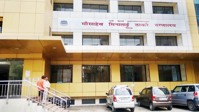 Meenatai Thackeray Hospital in Nerul refused admission, citing shortage of beds