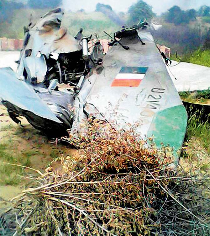 The MiG-21 aircraft that crashed in Barmer on Saturday. Pic/PTI