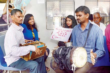 Now street musicians will jam inside local trains in Mumbai