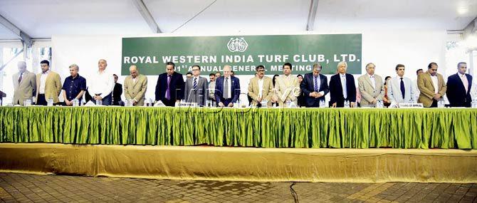 The gentlemen at the helm of the Royal Western India Turf Club (RWITC) at the AGM at the race course. Pic/Shadab Khan