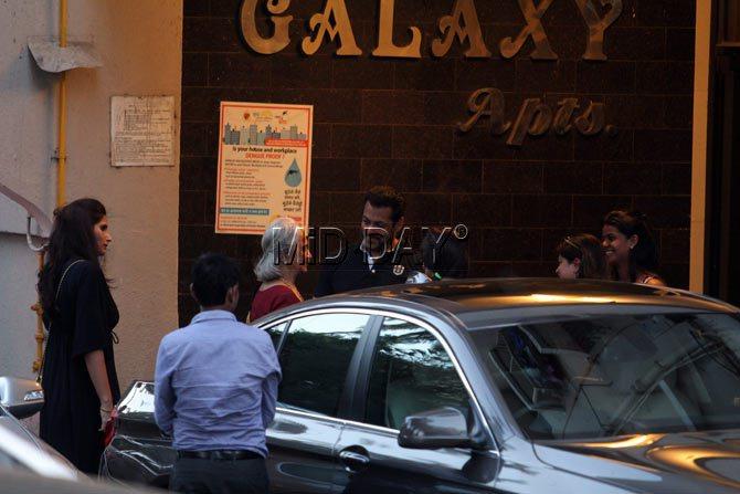 Salman Khan outside Galaxy Apartments 